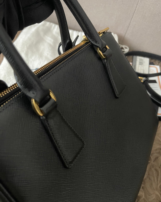 Preloved Authentic Small Prada Galleria Saffiano leather bag