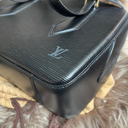 Preloved LOUIS VUITTON Voltaire Epi Leather Shoulder Bag