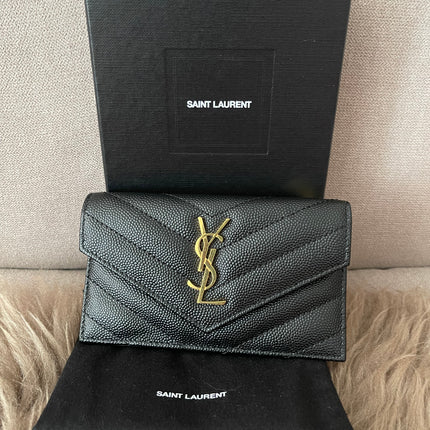 Preloved Authentic SAINT LAURENT Fragments zipped card case with flap