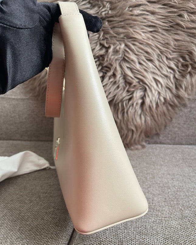 Preloved Authentic Furla Miastella Hobo Bag in Beige