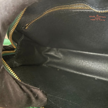 Preloved Authentic  Louis Vuitton Epi Trocadero 27