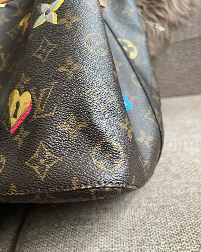 Preloved Authentic Louis Vuitton NéoNoé BB — Monogram Love Lock (Limited Edition)