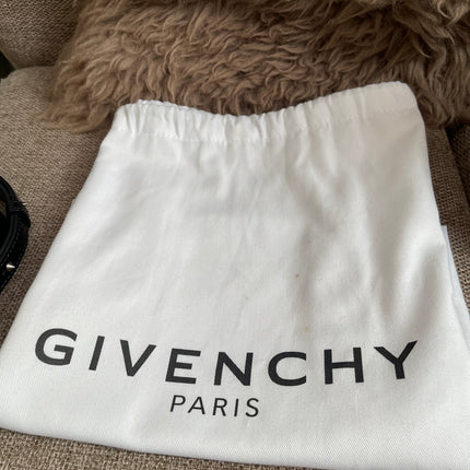 Preloved Authentic Givenchy Mini Antigona Bag Black Calf Leather