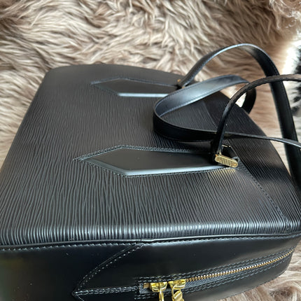 Preloved LOUIS VUITTON Voltaire Epi Leather Shoulder Bag