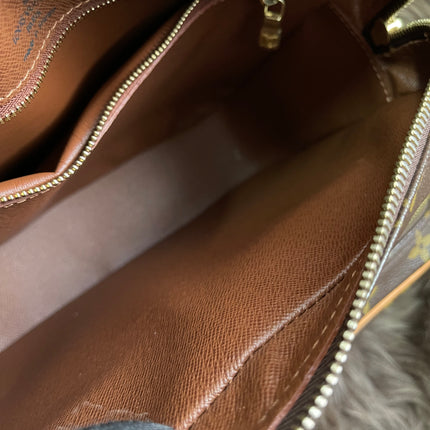 Preloved Louis Vuitton 2005 Nil messenger bag