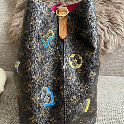 Preloved Authentic Louis Vuitton NéoNoé BB — Monogram Love Lock (Limited Edition)