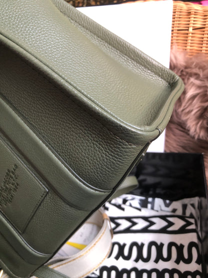 Preloved Marc Jacobs the medium leather tote bag in Green