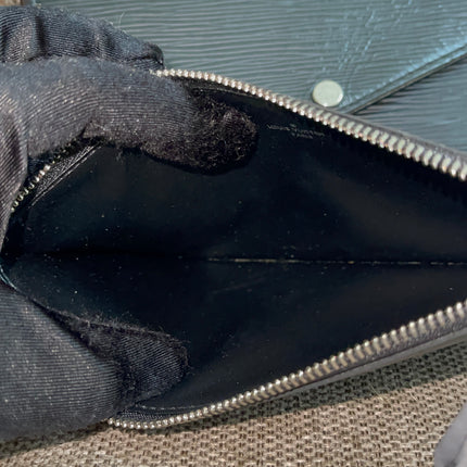 Preloved Authentic Louis Vuitton Félicie Pochette in Black Epi Leather