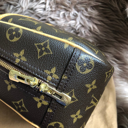 Preloved LOUIS VUITTON Monogram Trouville