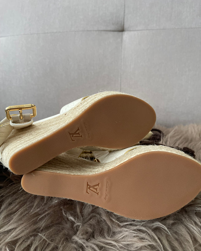 Preloved Authentic Louis Vuitton White Monogram Wedge Sandals in 36.5