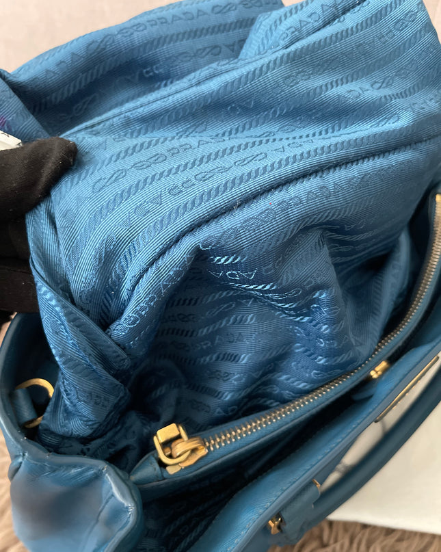 Preloved Authentic Prada Light Blue Galleria Tote Bag