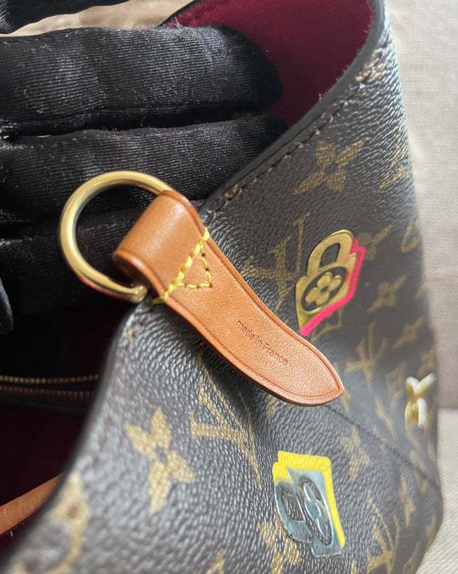 Preloved Authentic Louis Vuitton NéoNoé BB — Monogram Love Lock (Limited Edition)