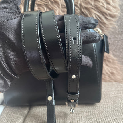 Preloved Authentic Givenchy Mini Antigona Bag Black Calf Leather