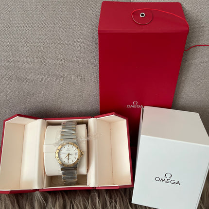 Preloved Authentic Omega Constellation 34mm/17cm, steel ‑ yellow gold on steel ‑ gold full bar