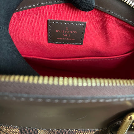 Preloved Louis Vuitton Pre-Owned
2012 Verona PM shoulder bag w/provided strap