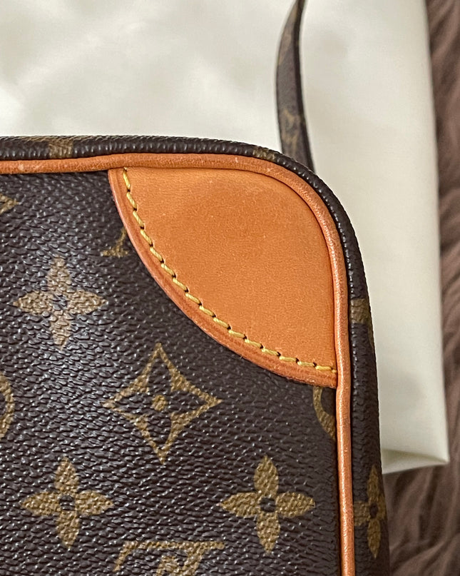 Preloved Authentic classic Louis Vuitton Monogram Amazon Shoulder Bag