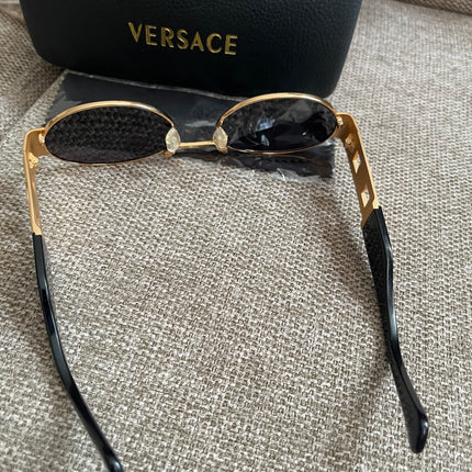 Preloved Authentic Versace Biggie Oval Sunglasses – Black & Gold Medusa, VE2176