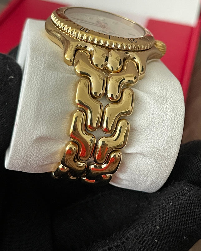 Preloved Authentic TAG Heuer Professional 200M Watch