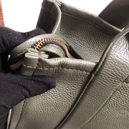 Preloved Marc Jacobs the medium leather tote bag in Green