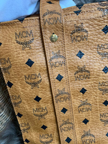MCM Cognac Visetos Coated Canvas Medium Heritage Top Zip Shopper Tote