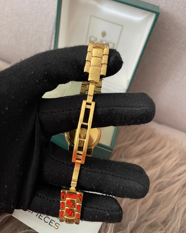Preloved Authentic Gucci (Vintage) Gold tone metal watch