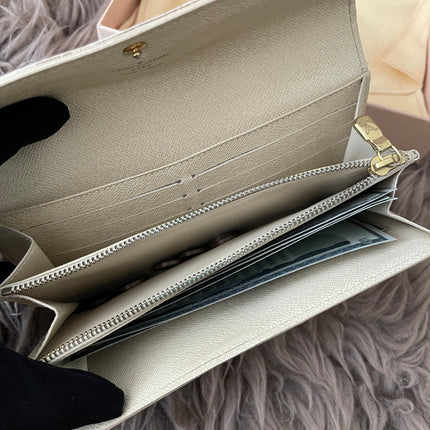 Preloved Authentic Rank B- Louis Vuitton Sarah wallet in the Damier Azur