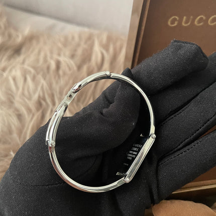Authentic Preloved Gucci Bangle Watch