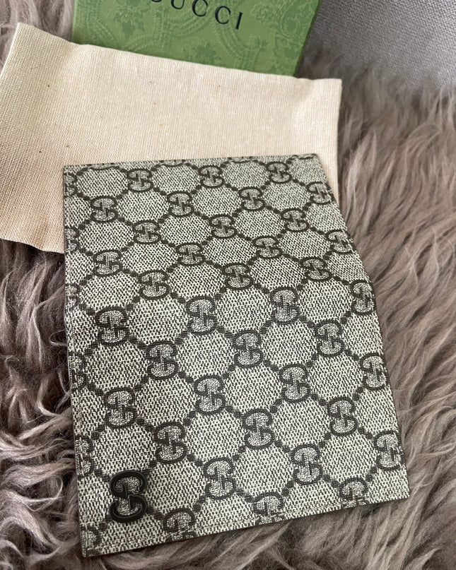 BRANDNEW GUCCI GG Long Card Case