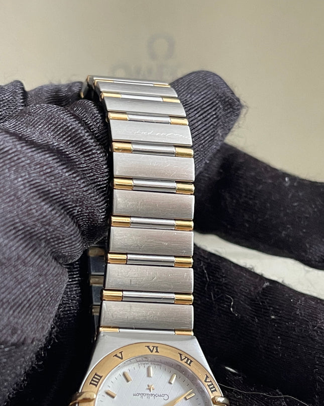 Preloved Authentic Omega Constellation 22.5 mm, Steel - Yellow Gold on Steel - Gold Full Bar