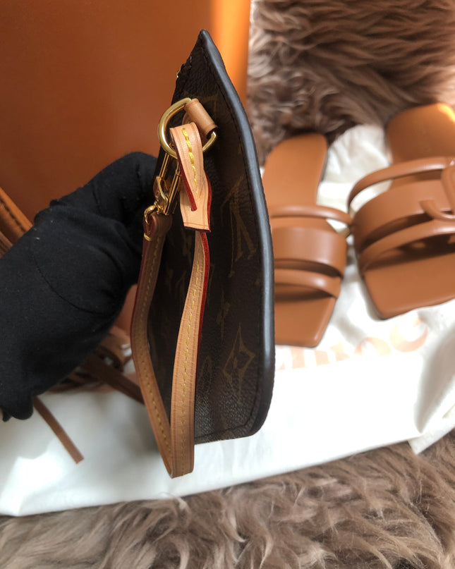 Preloved Louis Vuitton Monogram Neverfull Pouch