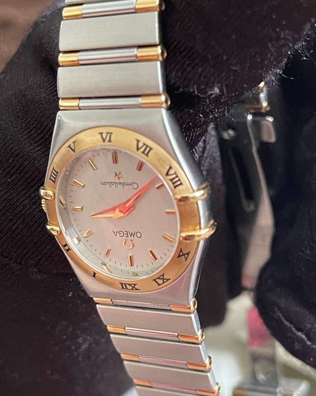 Preloved Authentic Omega Constellation 22.5 mm, Steel - Yellow Gold on Steel - Gold Full Bar