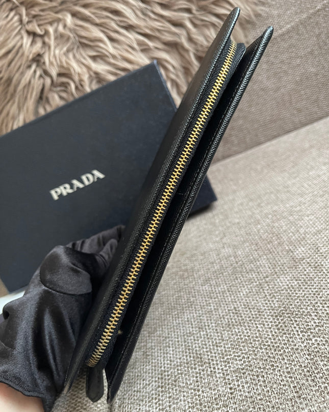 Preloved Authentic Prada Organizer Wallet — Saffiano Leather