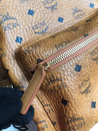 Preloved  MCM Stark Side Studs Backpack