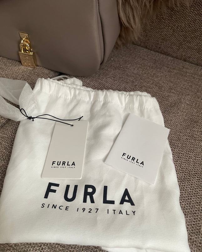 Preloved Authentic Furla Artemis S Shoulder Bag in Stucco Gray