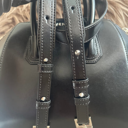 Preloved Authentic Givenchy Mini Antigona Bag Black Calf Leather