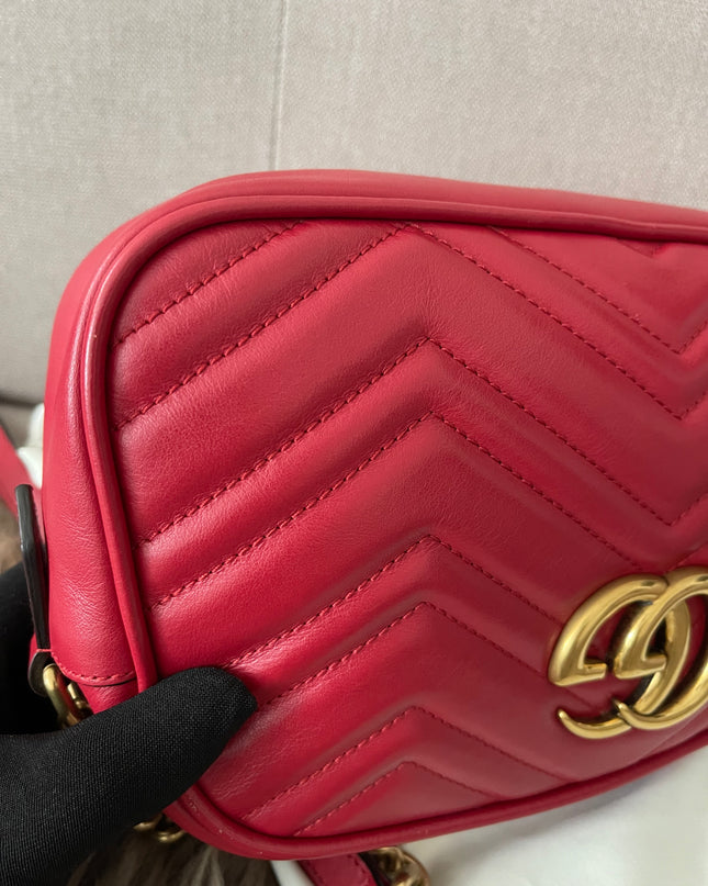 Preloved Authentic Gucci GG Marmont Camera Bag