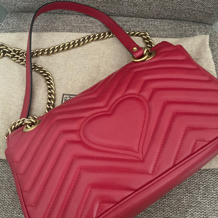 Preloved Authentic Gucci GG Marmont Matelassé Small Shoulder Bag – Hibiscus Red