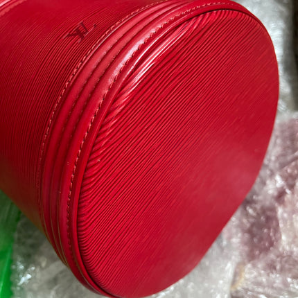 Preloved Louis Vuitton Red Epi Leather Cannes w/provided strap