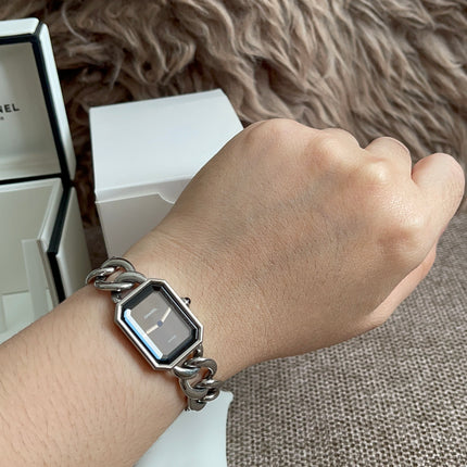 Preloved Authentic Chanel Première Gourmette Chain Watch