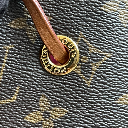 Preloved Authentic Louis Vuitton NéoNoé BB — Monogram Love Lock (Limited Edition)