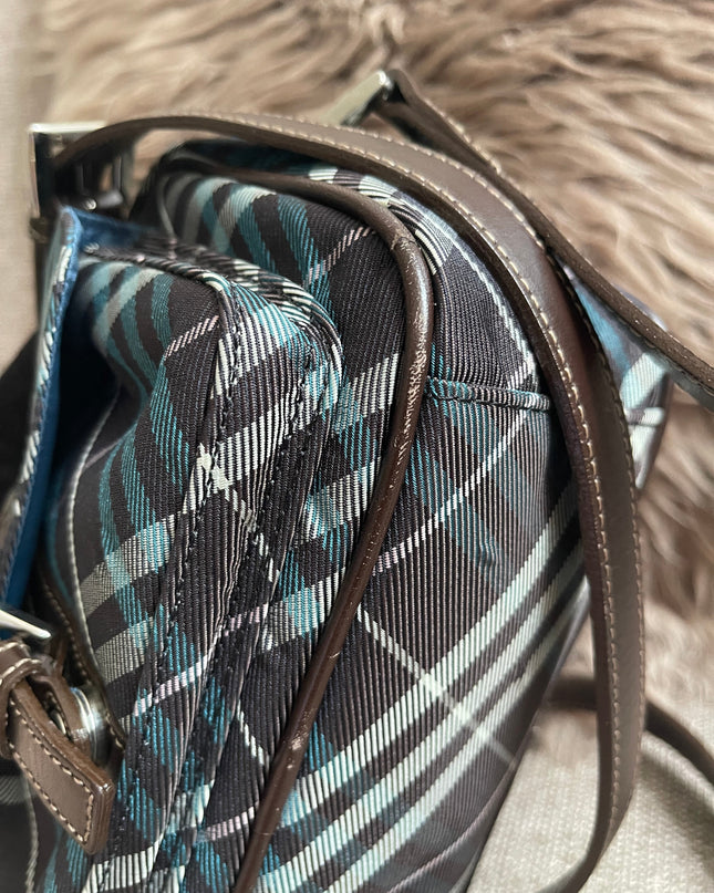 Preloved Authentic Burberry Nova Check Tartan Crossbody Camera Bag