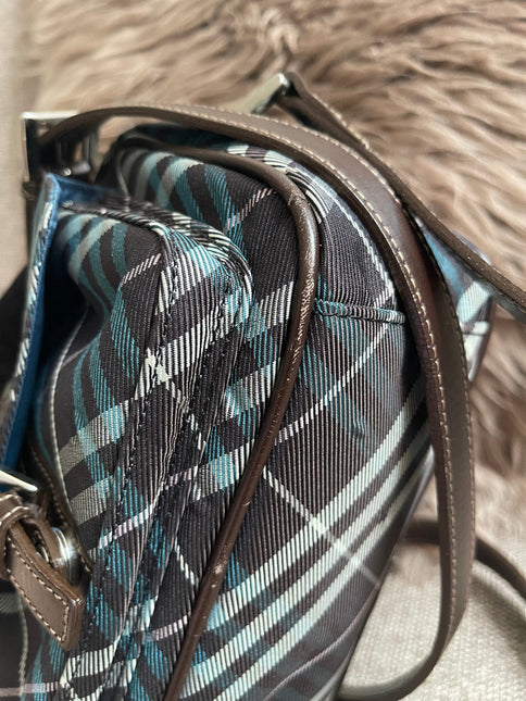 Preloved Authentic Burberry Nova Check Tartan Crossbody Camera Bag