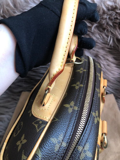 Preloved LOUIS VUITTON Monogram Trouville