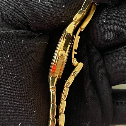 Preloved Authentic Gucci (Vintage) Gold tone metal watch