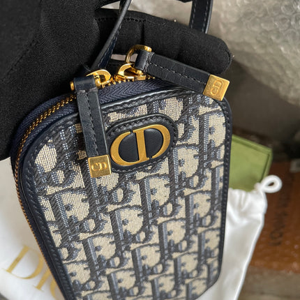 Preloved Christian Dior 30 Montaigne Call'in Dior Phone Holder