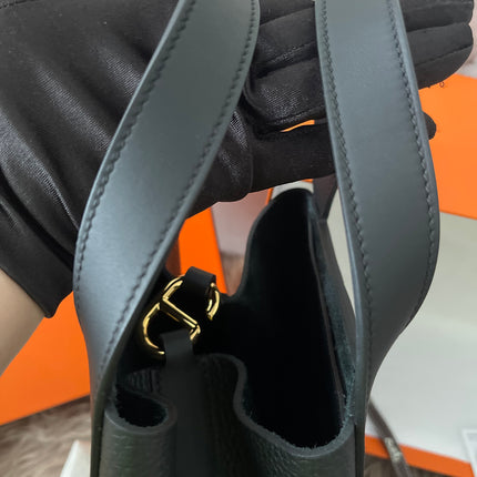 Preloved Authentic Hermès In-the-Loop 23 bag