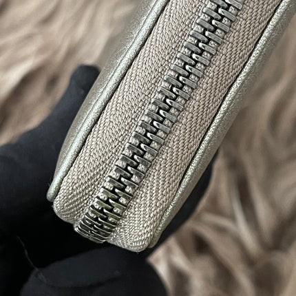 Preloved Authentic Rank A- Gucci Soho Zip-Around Wallet