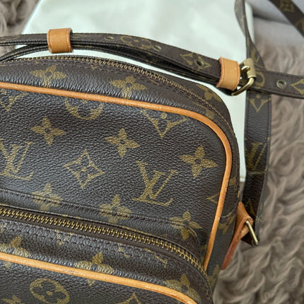Preloved Authentic classic Louis Vuitton Monogram Amazon Shoulder Bag