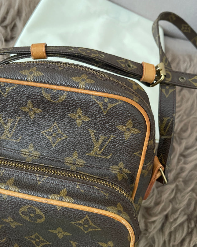 Preloved Authentic classic Louis Vuitton Monogram Amazon Shoulder Bag