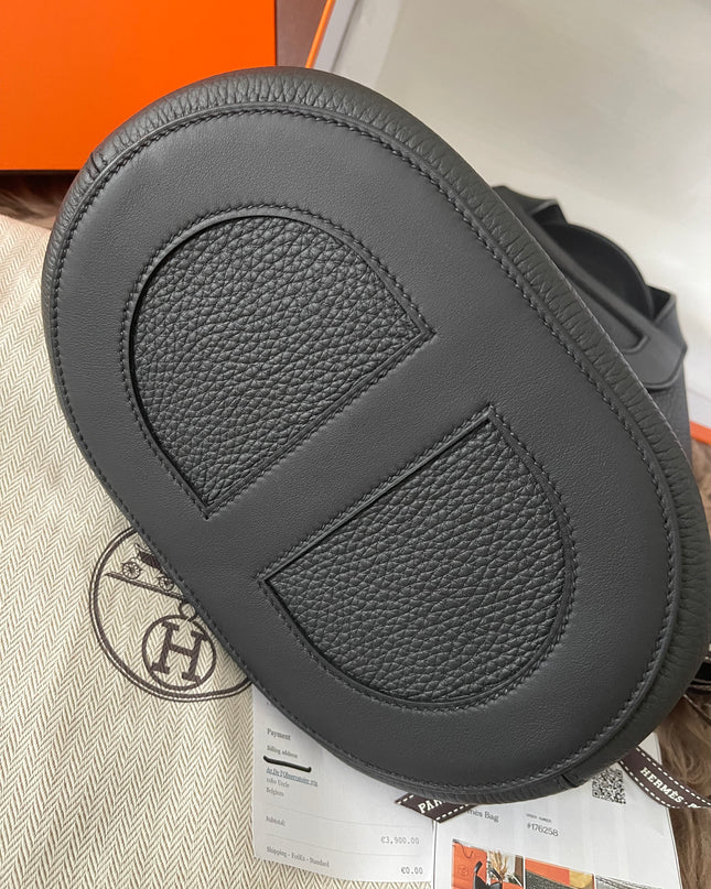 Preloved Authentic Hermès In-the-Loop 23 bag
